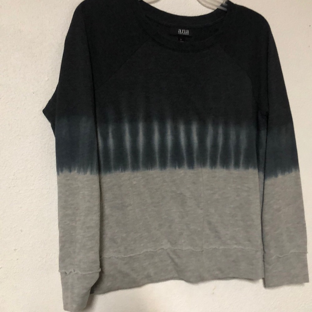 Ombré crewneck